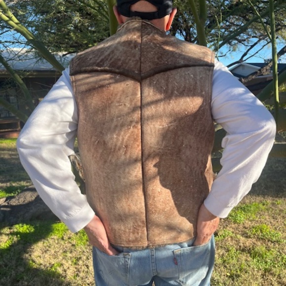 Men's / Women's / Unisex - Vintage New Zealand Sheepskin Wool Vest - Size 40 - Picture 5 of 16